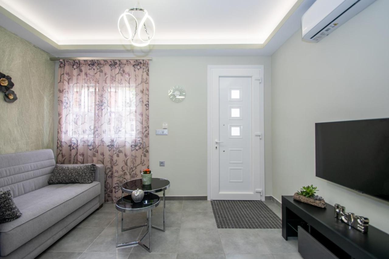 זקינטוס טאון Hypatia Suites מראה חיצוני תמונה