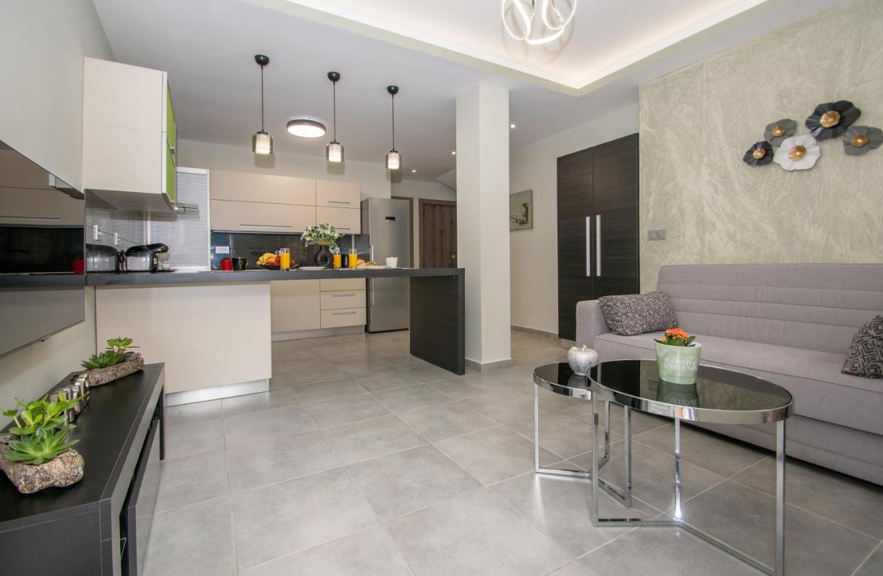 זקינטוס טאון Hypatia Suites מראה חיצוני תמונה